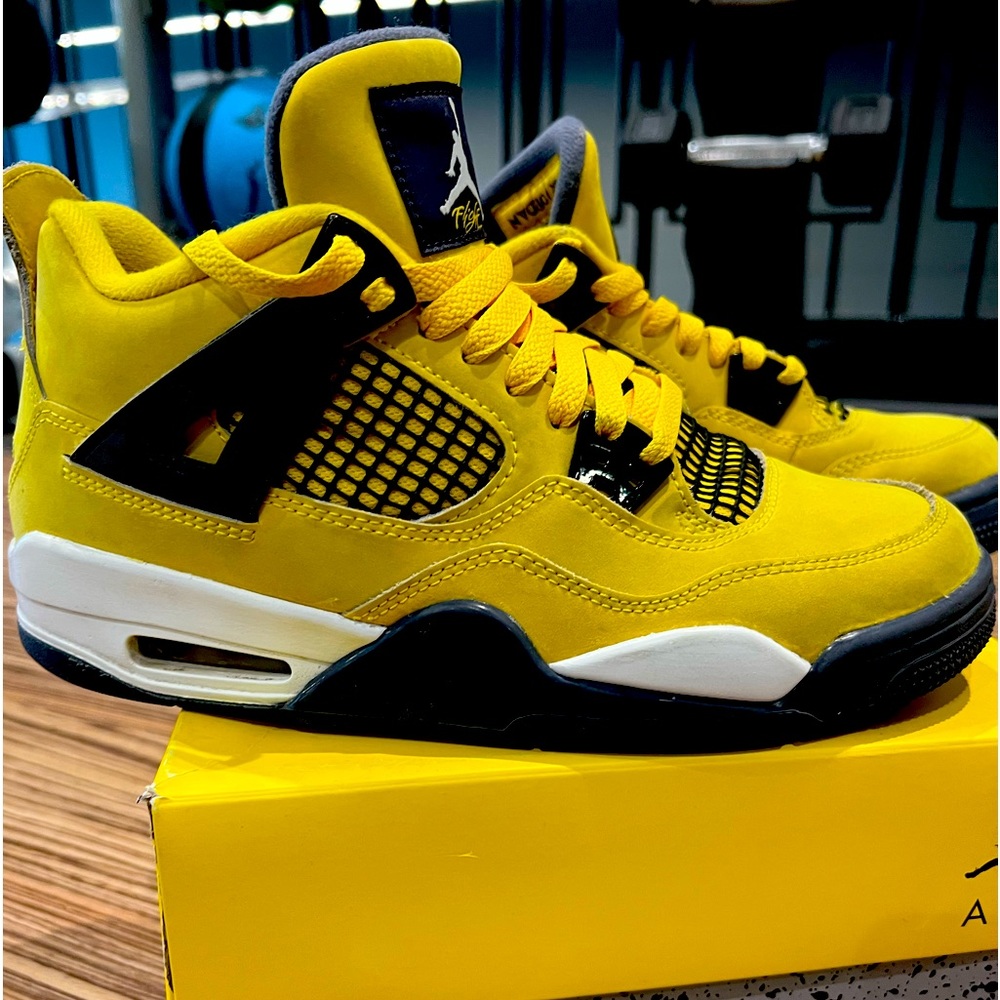 Jordan 4 Nike Sneakers size 6Y